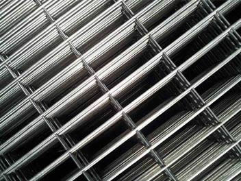 Many rectangular reinforcing welded meshes without ribbed profile
